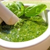 Pesto: klasični recept sa bosiljkom