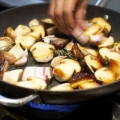 Prženi vrganji u tiganju: ukusni recepti za kuhanje