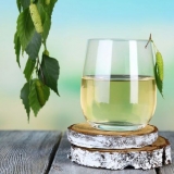 Šta je koristan brezov sok za ljudski organizam