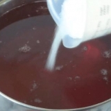 Kompot od crnog ribizla: ukusni recepti za zimu i za svaki dan (za sada), koristi i štete, kalorije