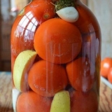 Paradajz na nemački način sa jabukama