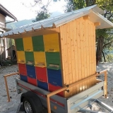 Prikolica za prevoz pčela