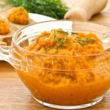 Recepti za zimski kavijar od tikvica sa paradajz pastom i majonezom