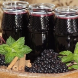 Recepti za kompot od aronije za zimu