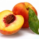 Recepti za kompot od breskve i jabuke