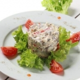 Omiljena salata: recepti sa jezikom, piletinom, pečurkama, šunkom