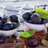 Šljiva natopljena senfom