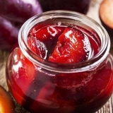 Šljiva u vlastitom soku