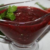 Tkemali sos sa suneli hmeljem