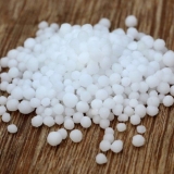 Gnojiva urea (urea) i salitra: koje je bolje, razlike