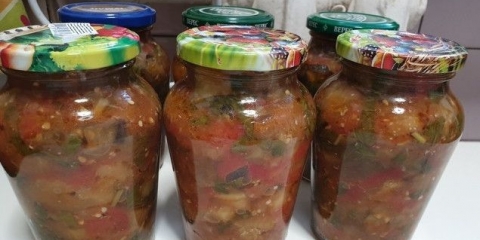 Patlidžan s bosiljkom za zimu: najbolji recepti za ukusno kiseljenje
