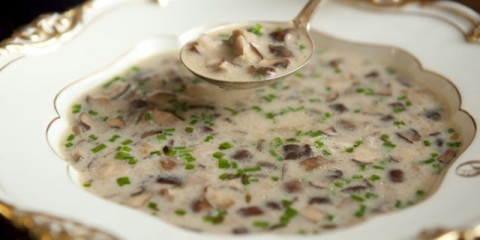 Juha od gljiva pire od gljiva: svježih, smrznutih, sušenih