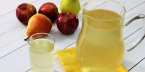 Kompot od krušaka za zimu bez sterilizacije