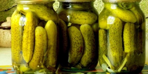 Kiseli krastavci poput bugarskog (na bugarskom): najukusniji recepti za zimu sa lukom, šargarepom