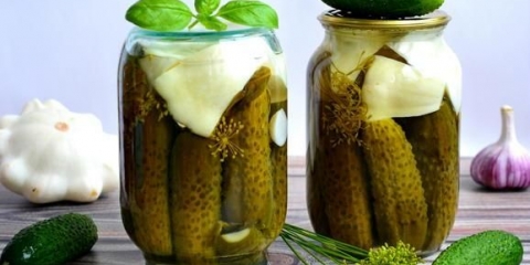Kiseli patisoni sa krastavcima za zimu: recepti za kiseljenje, kiseljenje, salate