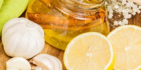 Med, limun, bijeli luk: recepti, proporcije