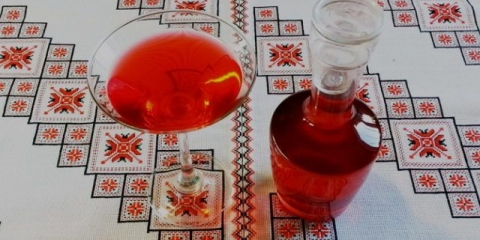 Tinktura brusnice na mjesečini