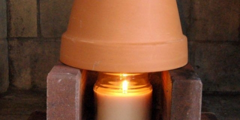 Grijanje staklenika svijećom u proljeće