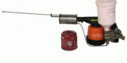 Tretiranje pčela dimnim pištoljem bipin sa kerozinom