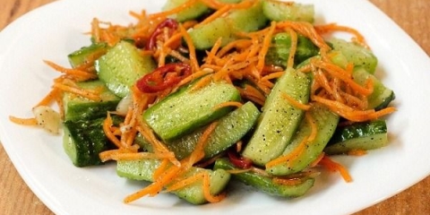 Krastavci u korejskom stilu za zimu: recepti za salate prste ćete polizati