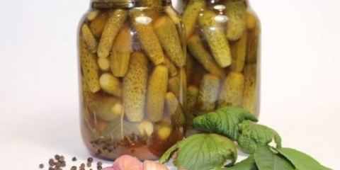 Krastavci sa čili kečapom: recepti bez sterilizacije za zimu po litarskoj tegli