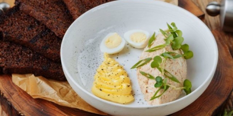 Pašteta od jetre bakalara: recepti sa fotografijama kod kuće