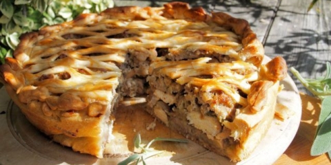 Pita sa pečurkama: slana i sveža, sa krompirom i lukom, recepti sa fotografijama