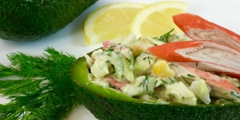 Recepti za salatu od avokada i piletine