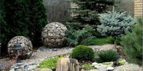 Kamenje od četinara: fotografija, kreacija