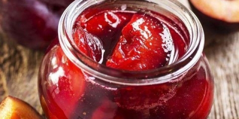 Šljiva u vlastitom soku