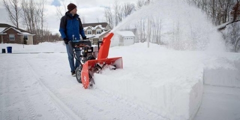 Samohodni benzinski čistač snijega: ocjena najboljih modela
