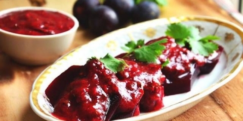 Tkemali sos od šljiva: recept za zimnicu