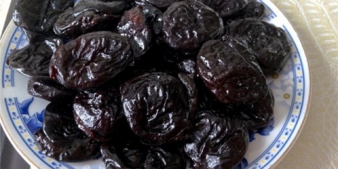 Sušene šljive kod kuće