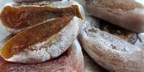 Osušeni (sušeni) dragun: korisna svojstva i kontraindikacije, kako jesti, koliko kalorija