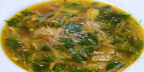 Zeleni boršč sa koprivom: recepti sa fotografijama